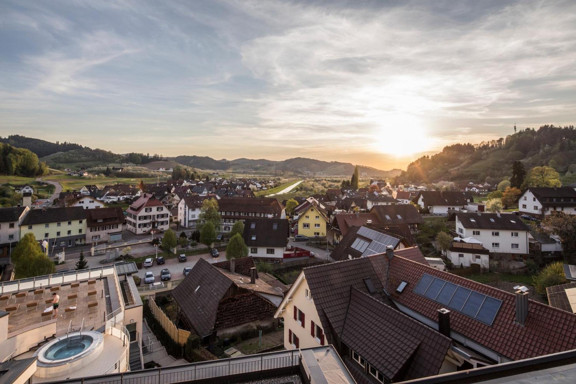 Sonnenhof Hotel & Spa Lautenbach Exterior foto